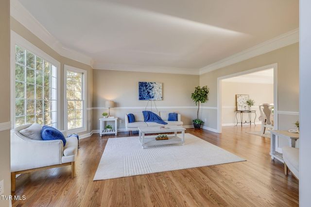 6 Carriage Court, Johnson City, TN 37604