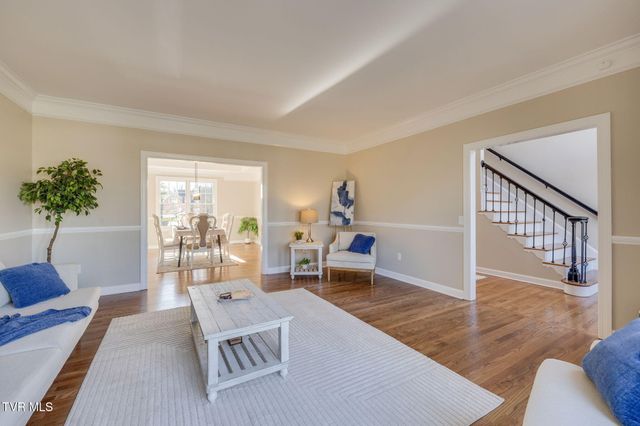 6 Carriage Court, Johnson City, TN 37604