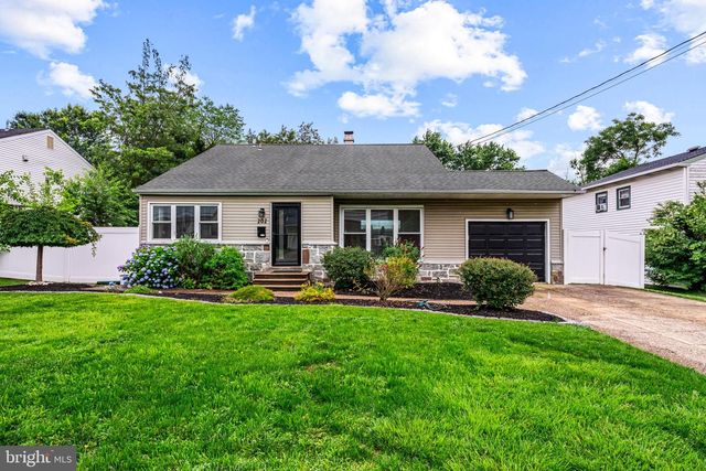 202 CRANFORD RD, Cherry Hill, NJ 08003