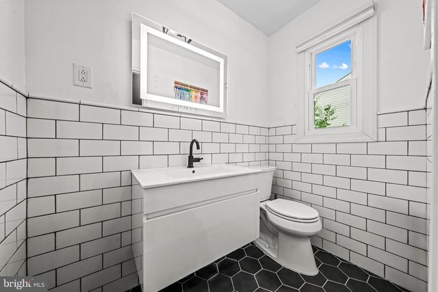 202 CRANFORD RD, Cherry Hill, NJ 08003