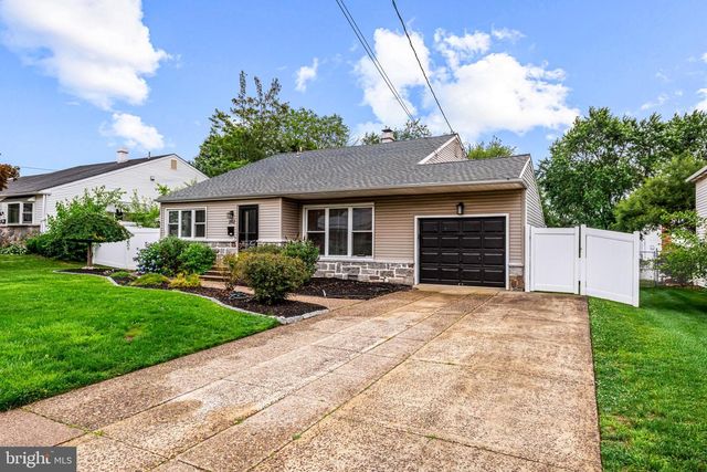 202 CRANFORD RD, Cherry Hill, NJ 08003