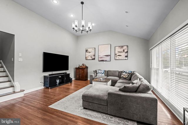 202 CRANFORD RD, Cherry Hill, NJ 08003