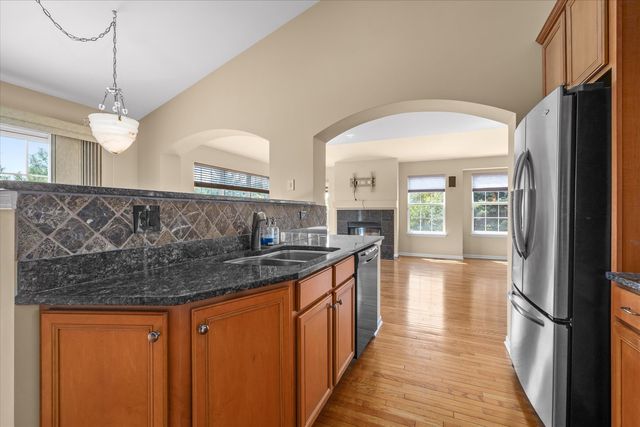 352 Montabello, Bloomingdale, IL 60108