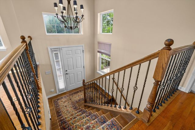 352 Montabello, Bloomingdale, IL 60108
