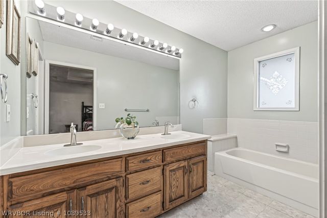 1300 Princeton Drive, Fort Smith, AR 72908