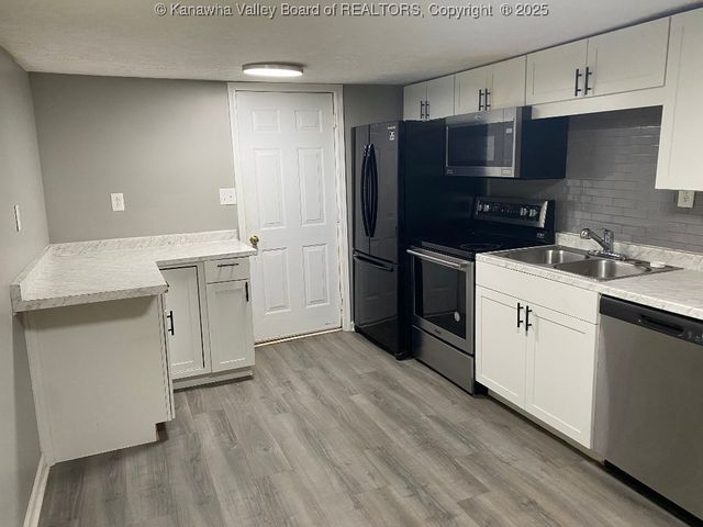 105 Okey Avenue, Nitro, WV 25143