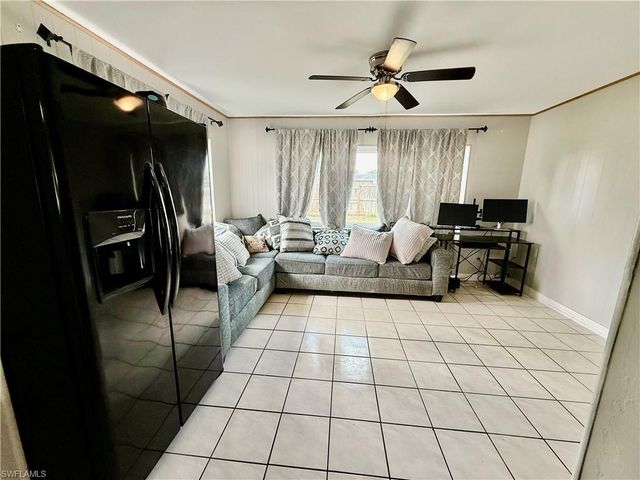 720 Shadyside ST, Lehigh Acres, FL 33936