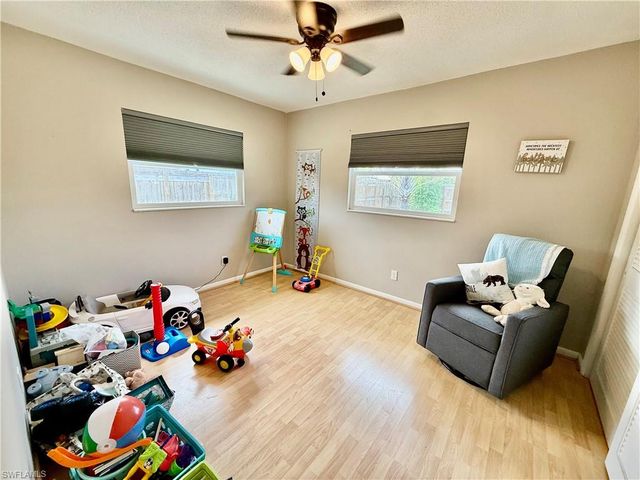 720 Shadyside ST, Lehigh Acres, FL 33936