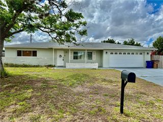 720 Shadyside ST, Lehigh Acres, FL 33936