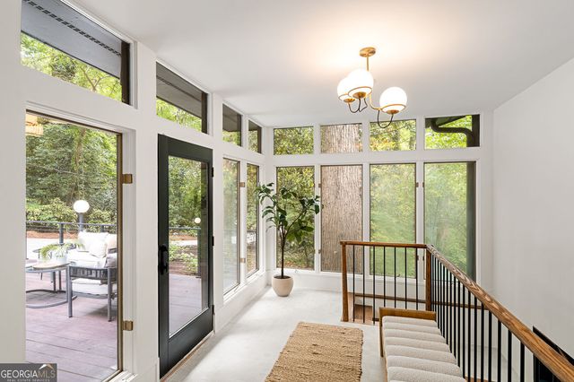 922 Barton Woods Road NE, Atlanta, GA 30307