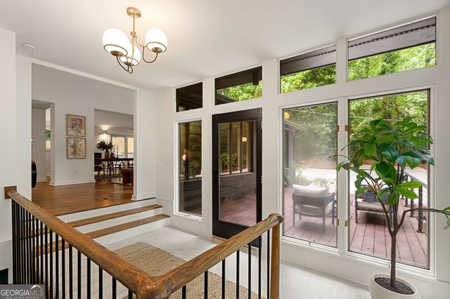 922 Barton Woods Road NE, Atlanta, GA 30307