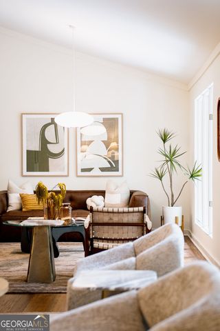 922 Barton Woods Road NE, Atlanta, GA 30307