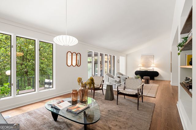 922 Barton Woods Road NE, Atlanta, GA 30307