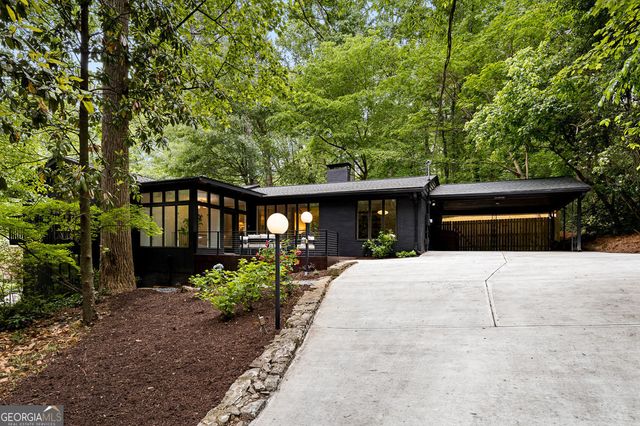 922 Barton Woods Road NE, Atlanta, GA 30307