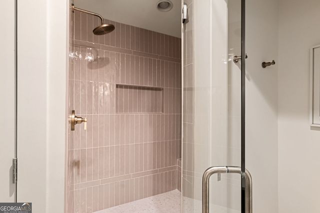 922 Barton Woods Road NE, Atlanta, GA 30307