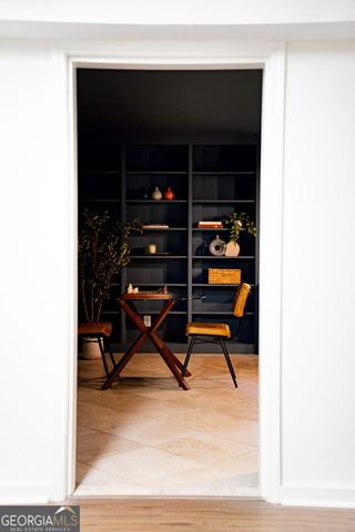 922 Barton Woods Road NE, Atlanta, GA 30307