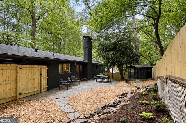 922 Barton Woods Road NE, Atlanta, GA 30307