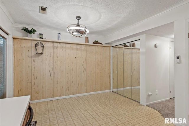 160 S Durkin Dr Unit 4, Springfield, IL 62704