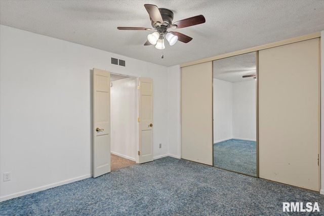 160 S Durkin Dr Unit 4, Springfield, IL 62704