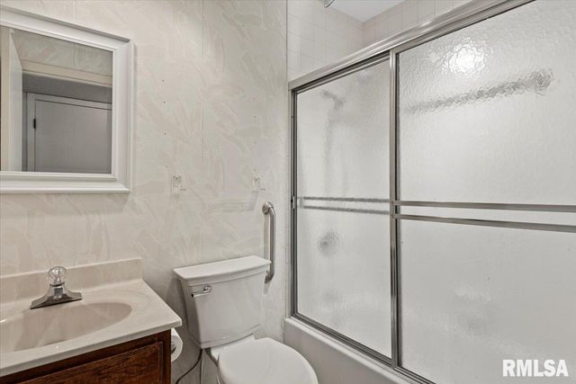 160 S Durkin Dr Unit 4, Springfield, IL 62704