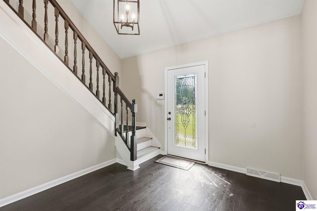 273 Manor Drive, Radcliff, KY 40160