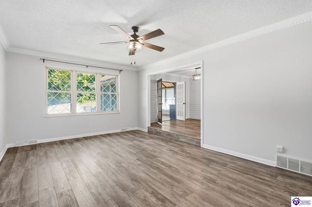 273 Manor Drive, Radcliff, KY 40160