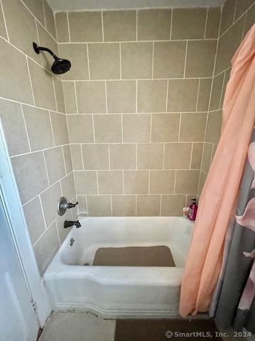 137 Marsh Way, Stratford, CT 06614