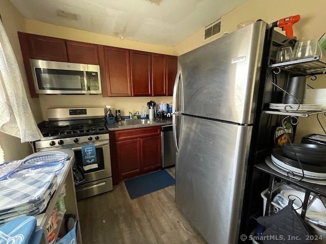 137 Marsh Way, Stratford, CT 06614