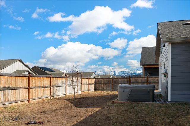1517 Cheery Drive, Belgrade, MT 59714