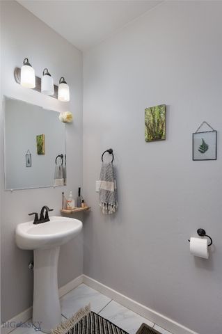 1517 Cheery Drive, Belgrade, MT 59714