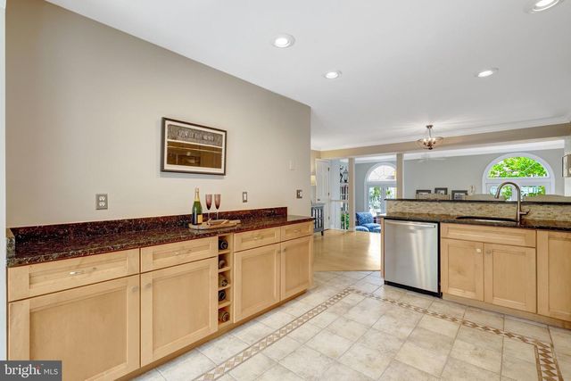 8004 TREVOR PL, Vienna, VA 22182