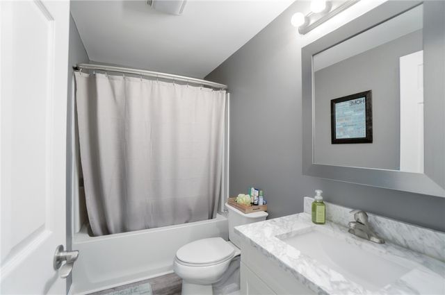 2604 Sunset Maple Drive, Bethel Twp, OH 45371