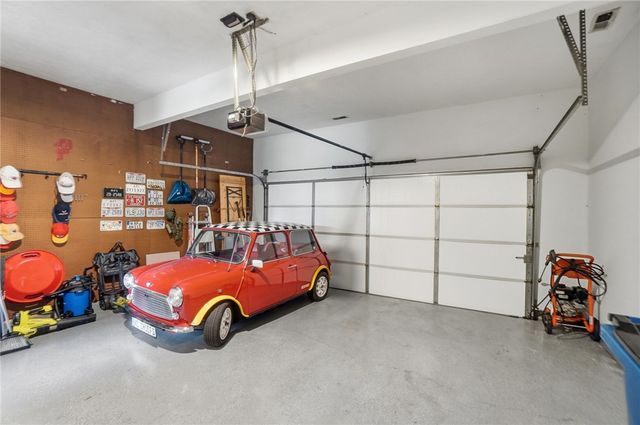 2604 Sunset Maple Drive, Bethel Twp, OH 45371