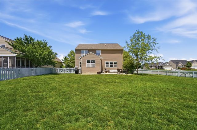 2604 Sunset Maple Drive, Bethel Twp, OH 45371