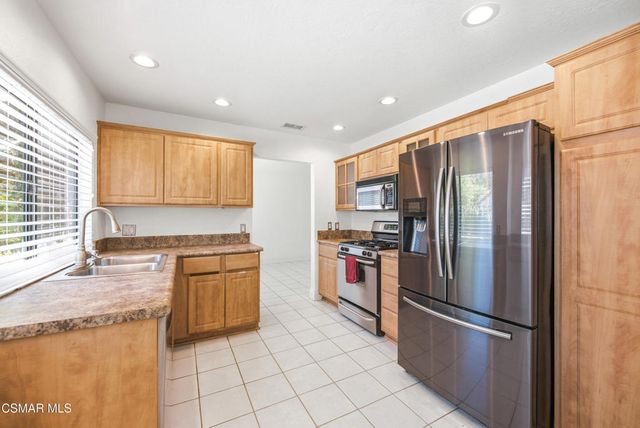 2259 Oakdale Circle, Simi Valley, CA 93063