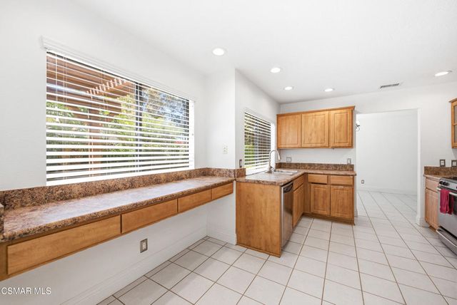 2259 Oakdale Circle, Simi Valley, CA 93063