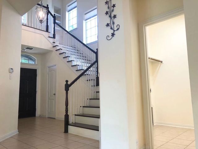 200 Chester Drive, Lewisville, TX 75056