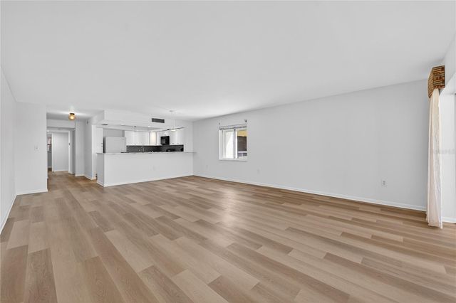 138 1ST STREET E 302, St Petersburg, FL 33715