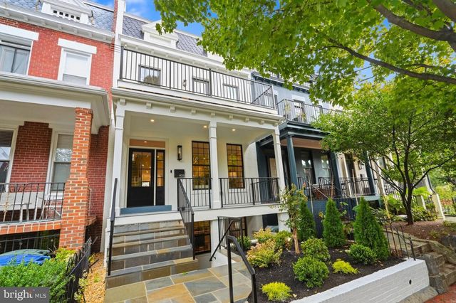 905 11TH ST NE, Washington, DC 20002
