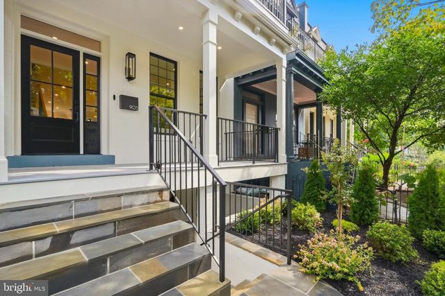 905 11TH ST NE, Washington, DC 20002