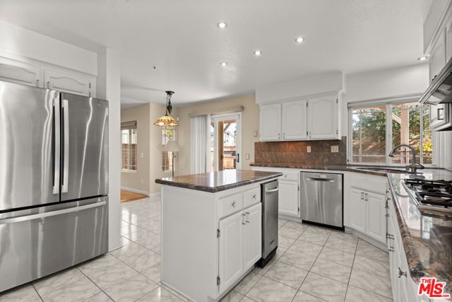 5666 Silver Valley Avenue, Agoura Hills, CA 91301