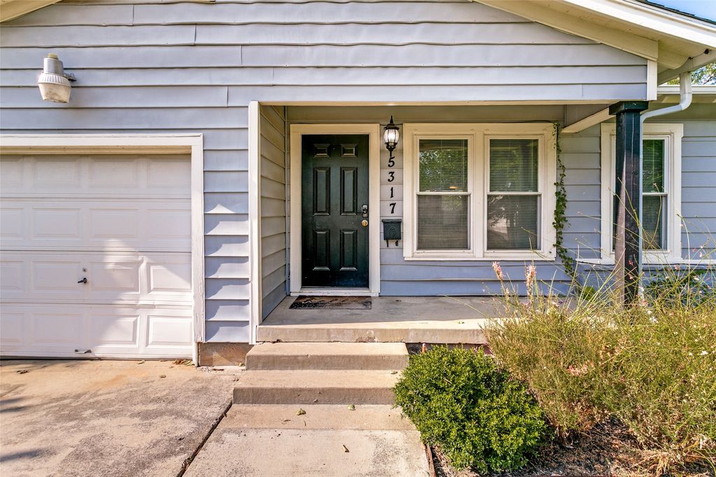 5317 Palmer Drive, Haltom City, TX 76117 — photo 3