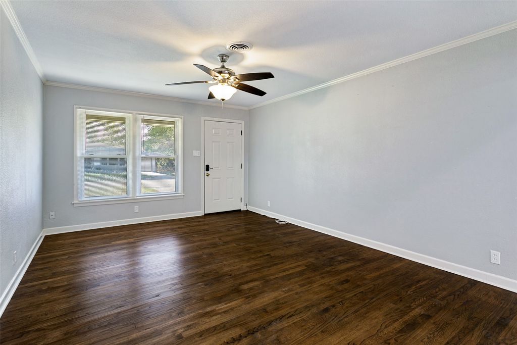 5317 Palmer Drive, Haltom City, TX 76117 — photo 4