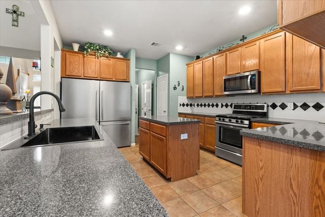 2614 Red River Trail, Deer Park, TX 77536