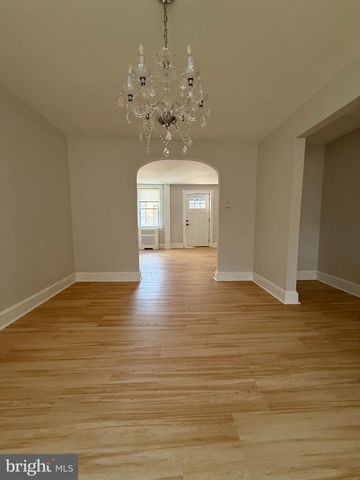 1181 S OCTAGON RD, Camden, NJ 08104