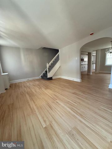 1181 S OCTAGON RD, Camden, NJ 08104