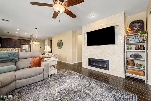 3432 E STRAWBERRY Drive, Gilbert, AZ 85298