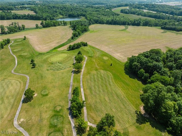 745 N Hopewell Road N, Hopewell, OH 43746
