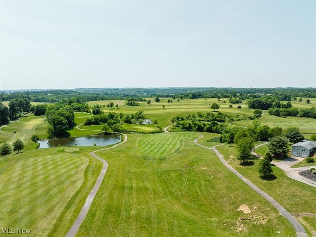 745 N Hopewell Road N, Hopewell, OH 43746