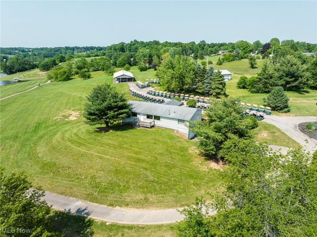 745 N Hopewell Road N, Hopewell, OH 43746
